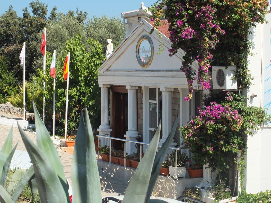 Akyali Hotel Guvercinlik  Buitenkant foto