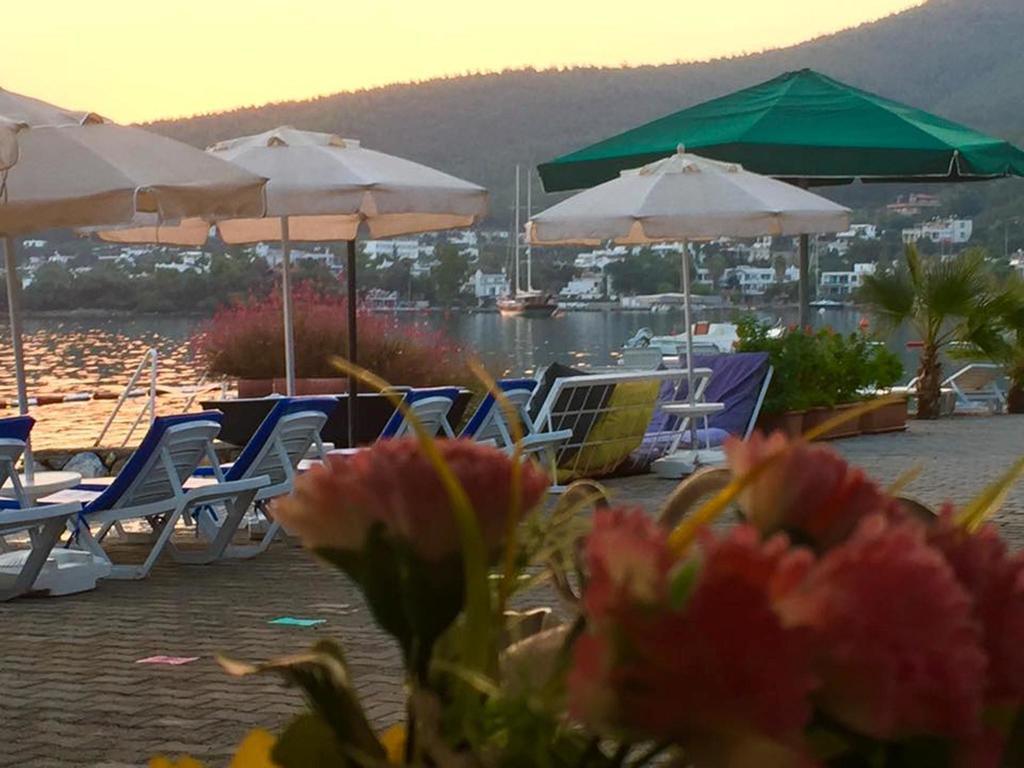 Akyali Hotel Guvercinlik  Buitenkant foto
