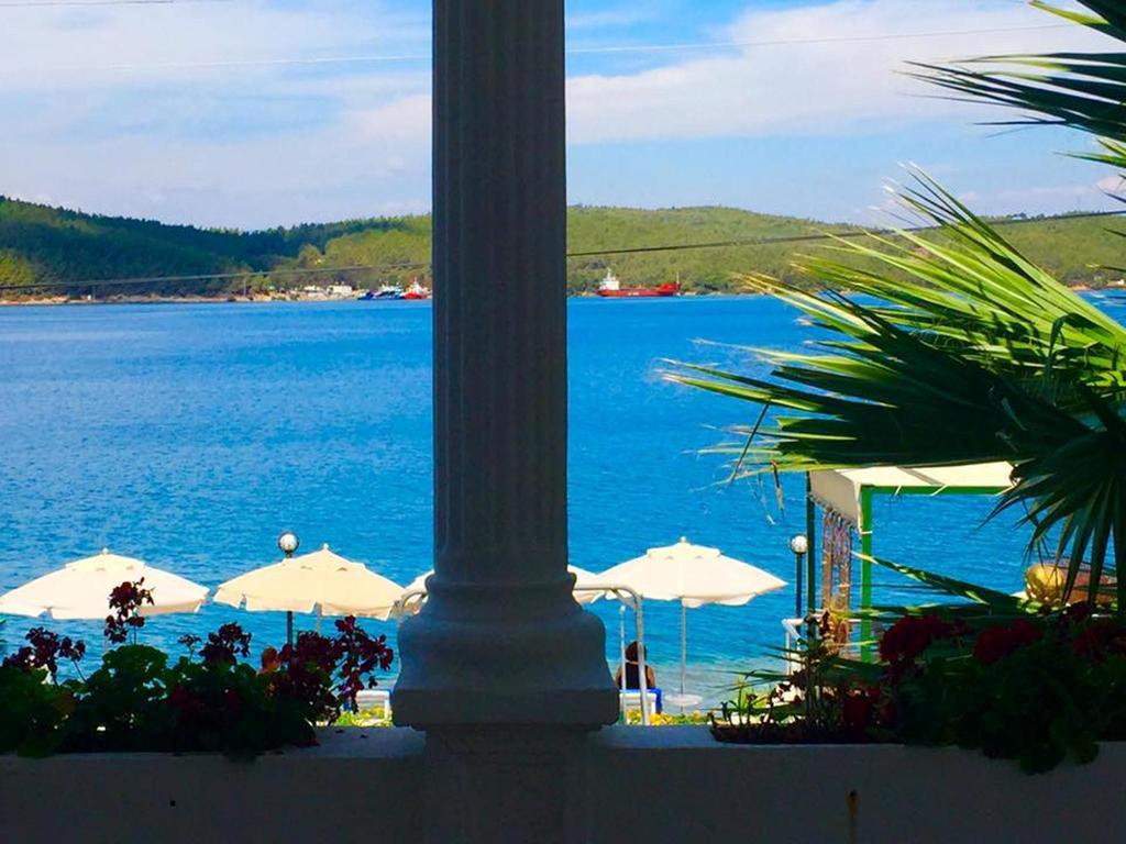 Akyali Hotel Guvercinlik  Buitenkant foto