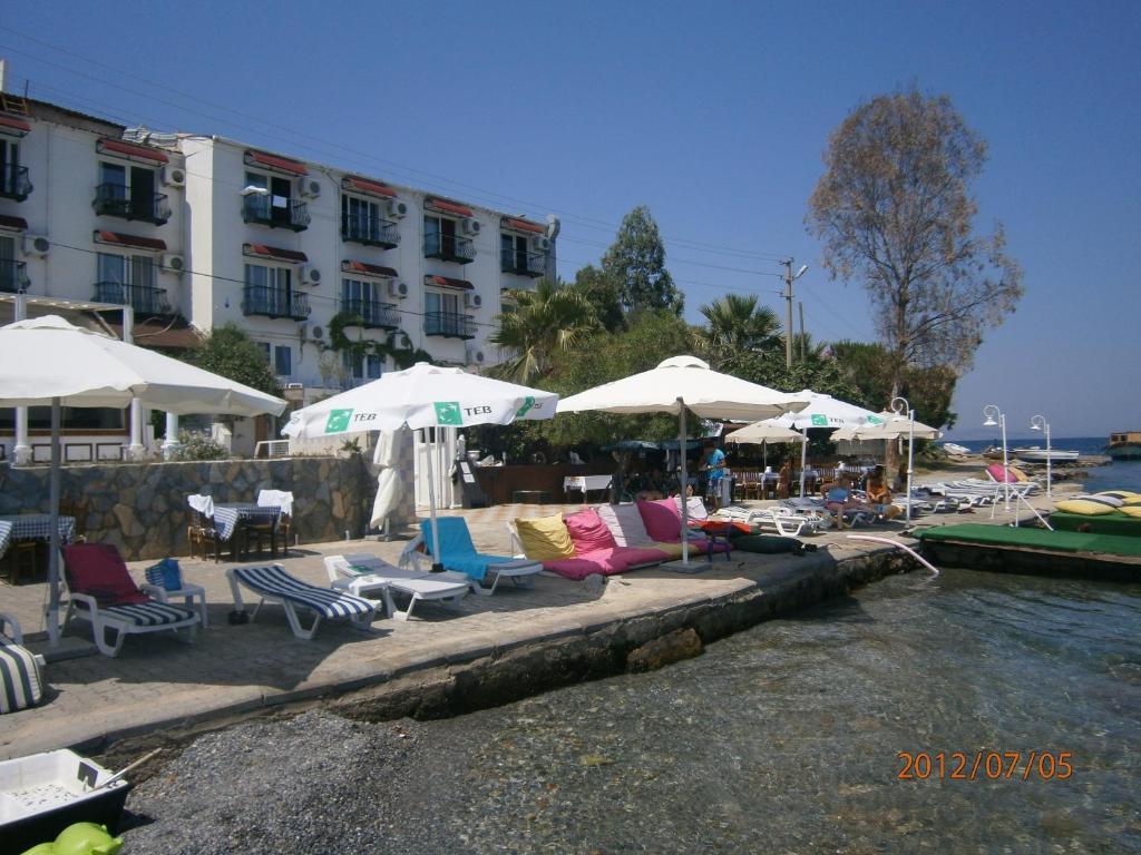 Akyali Hotel Guvercinlik  Buitenkant foto