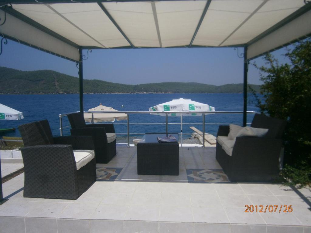Akyali Hotel Guvercinlik  Buitenkant foto