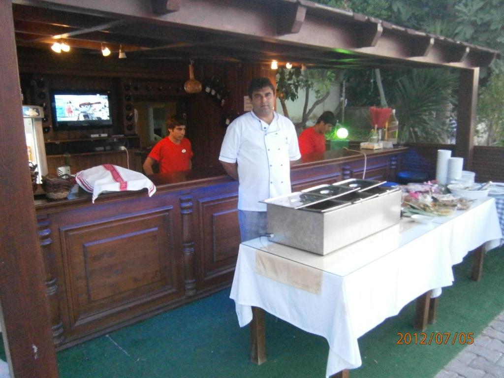 Akyali Hotel Guvercinlik  Buitenkant foto